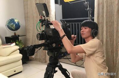 “拍片就找易白”这句话成人尽皆知的广告语